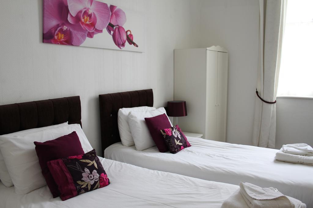 Mansfield Manor Hotel Экстерьер фото